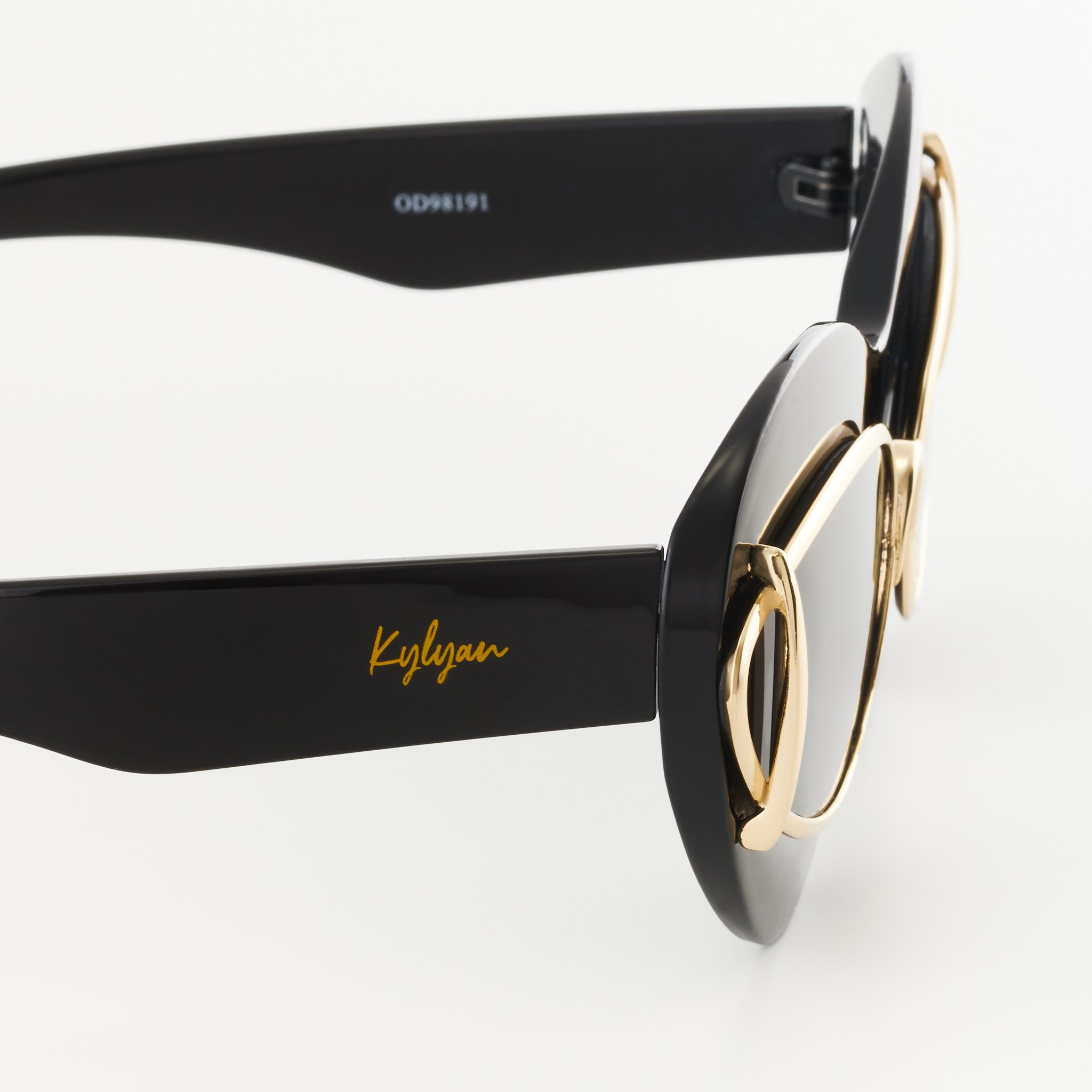 Преоценени Samira Слънчеви очила