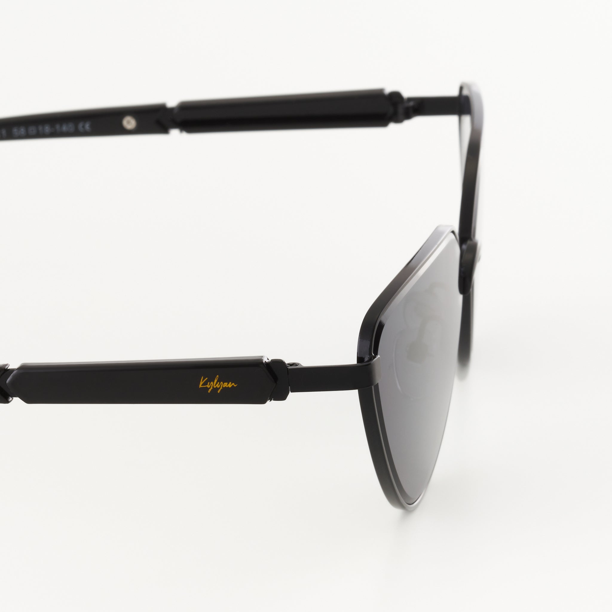 Aira Black Слънчеви очила