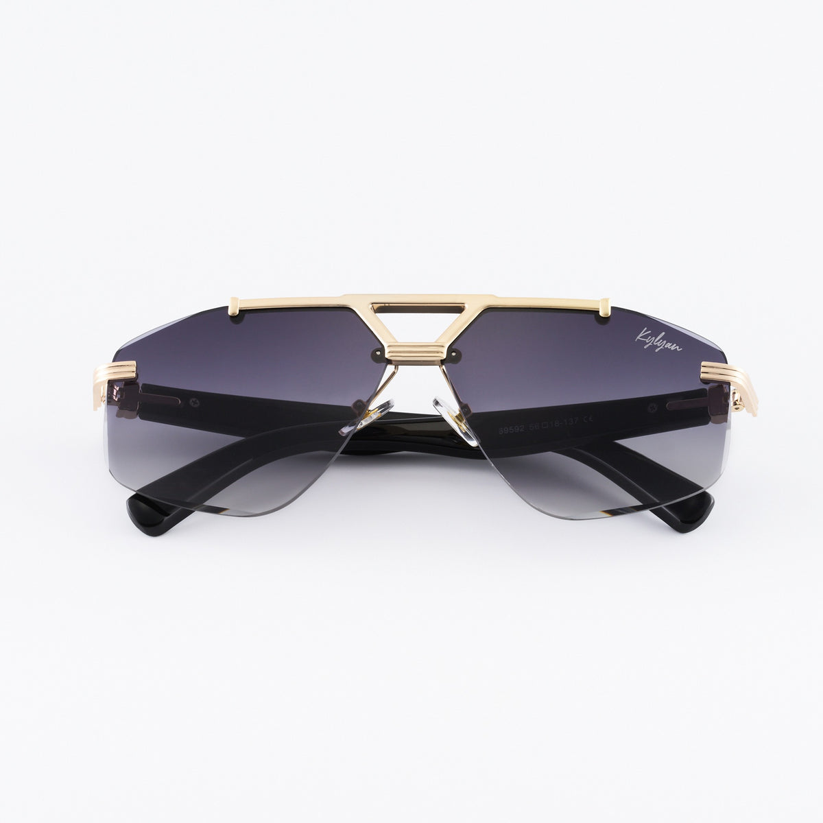 Aureon B – черни авиаторски слънчеви очила, изглед отпред със сгънати дръжки