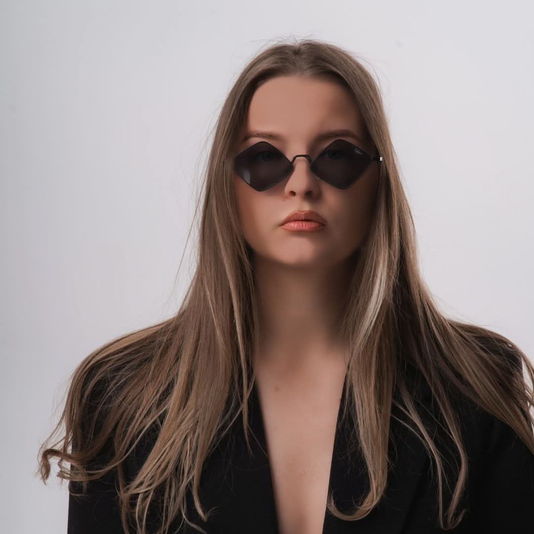 Vivian Black Слънчеви очила